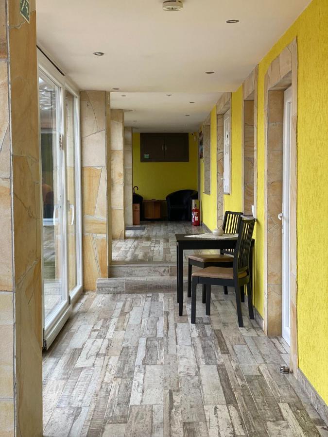 Blueline Motel Jászberény Bagian luar foto