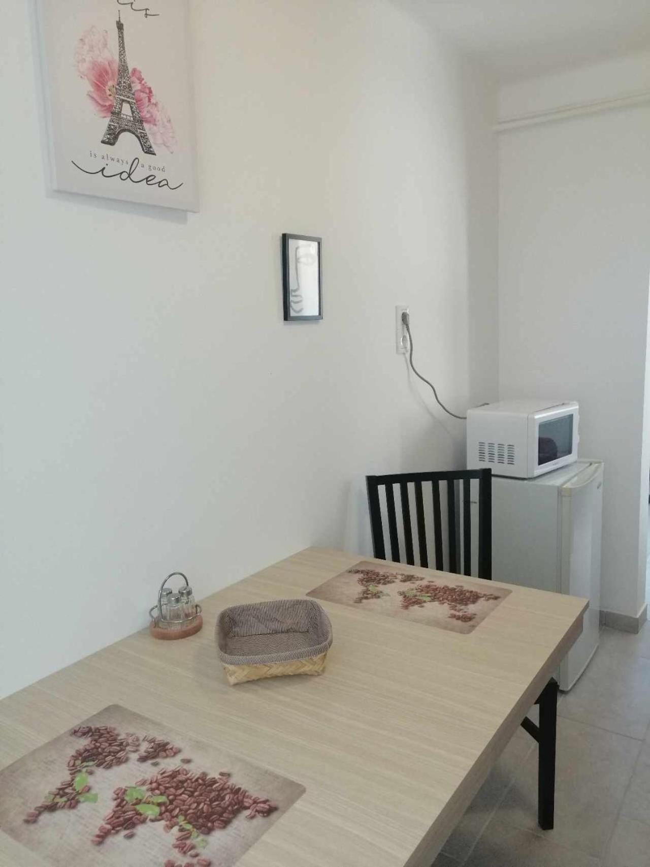 Blueline Motel Jászberény Bagian luar foto